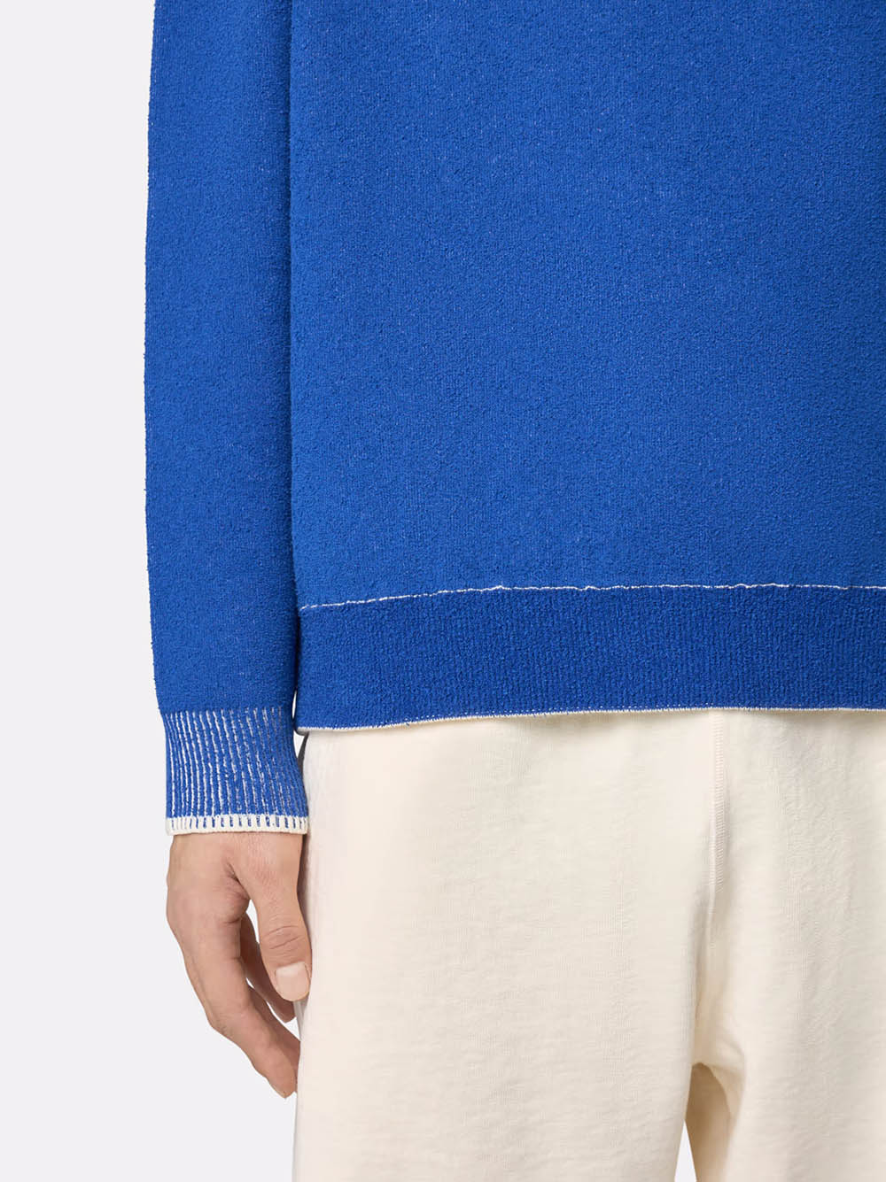5100021 Sweater